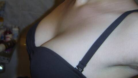 Hot_Kitty Hot_Kitty