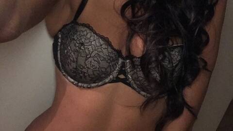 Priscilla87 Priscilla87