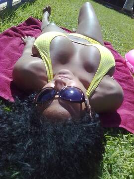 Public Photo of GyrasolleDessire